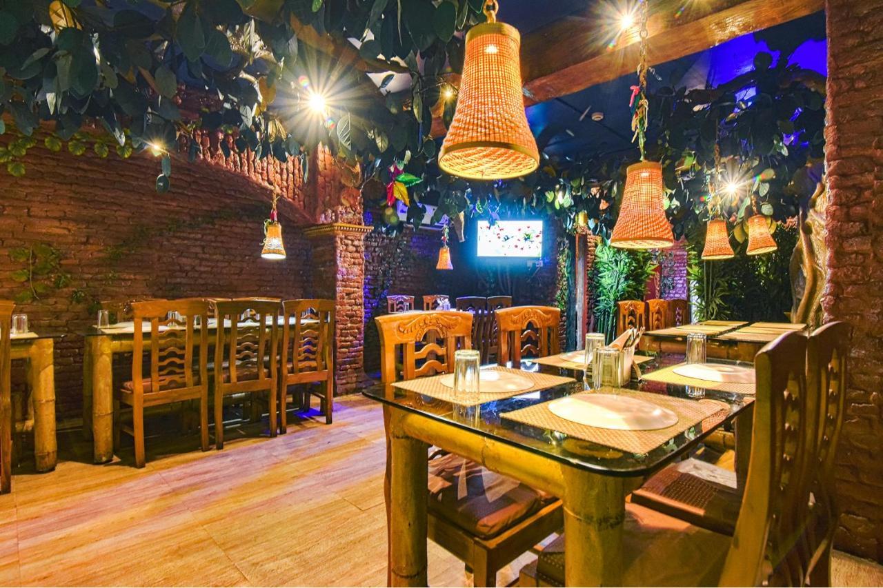 Fabhotel Dreamland 콜카타 외부 사진